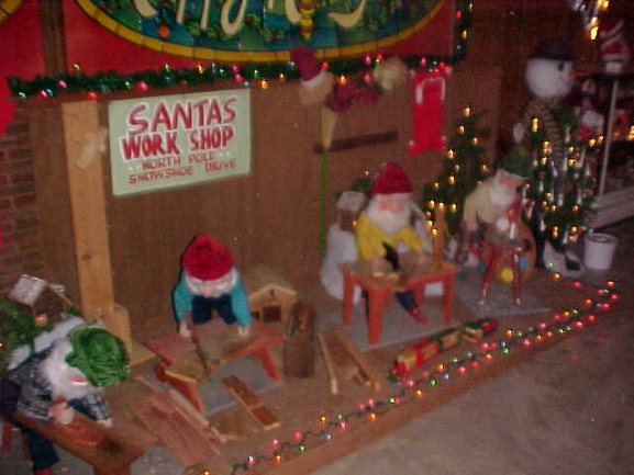 santas-workshop1